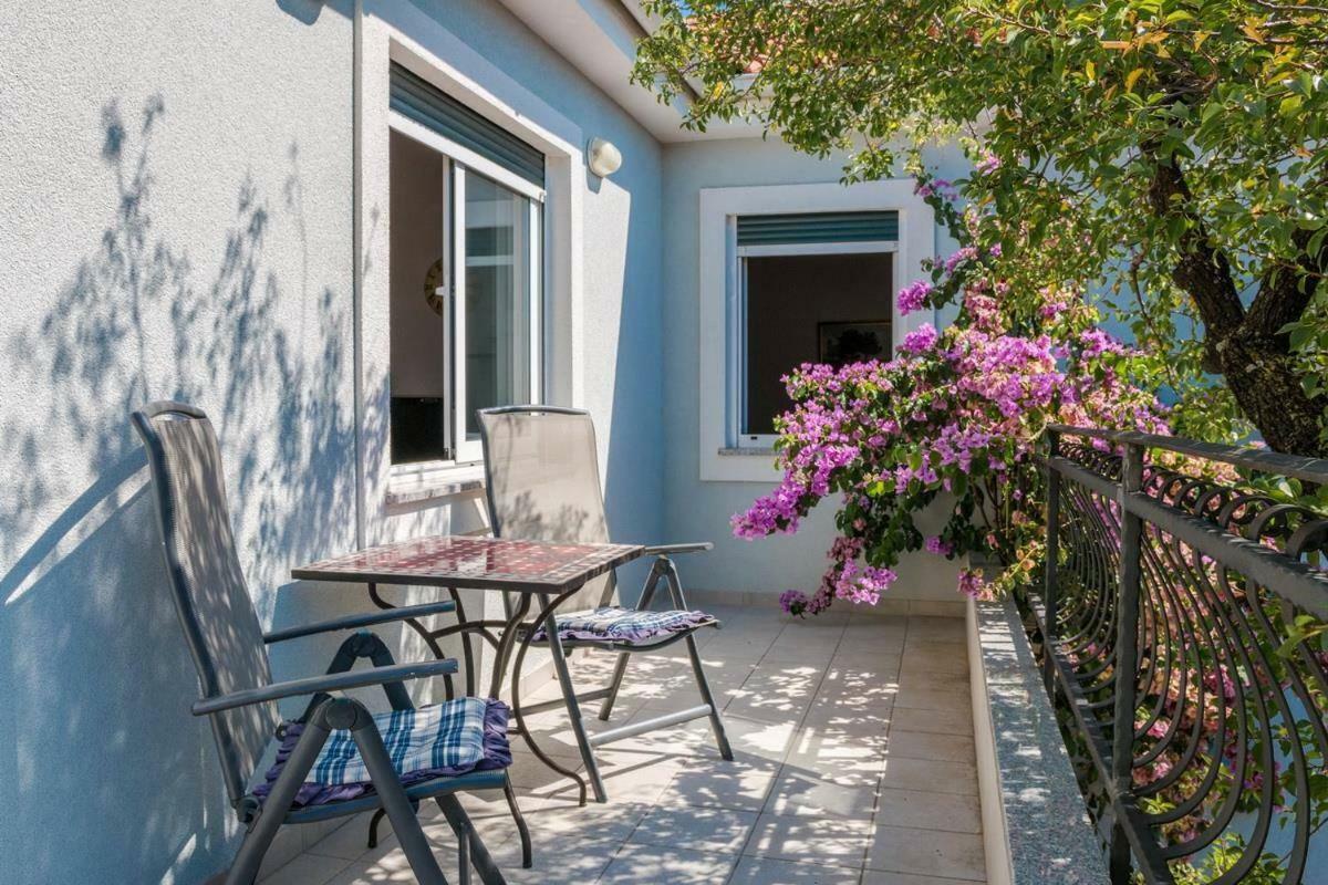 Apartman Ilonka Apartamento Novi Vinodolski Exterior foto